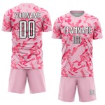 Maillot rose clair personnalisé motif géométrique abstrait uniforme de football noir-rose motif sublimation Maillot rose clair personnalisé motif géométrique abstrait uniforme de football noir-rose motif sublimation